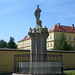 Gótikus pillérköteg Szt.Imre szoborral -Zirc